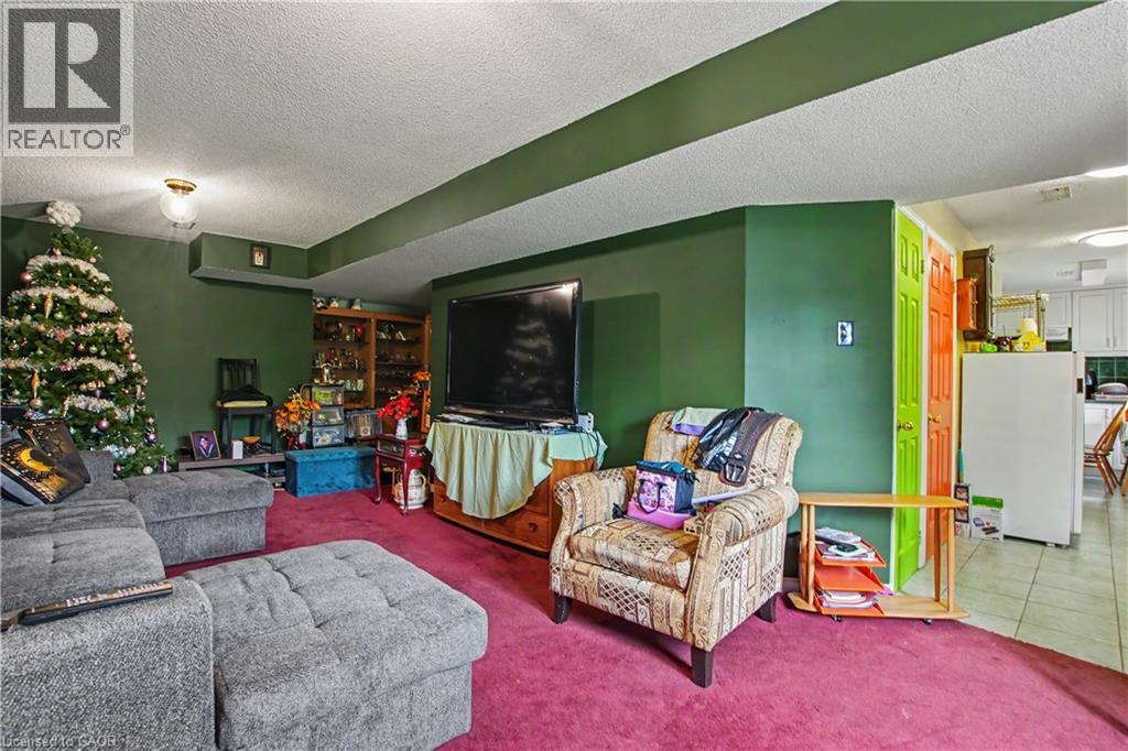 2100 Kevin Crescent, Burlington, Ontario  L7M 4E3 - Photo 32 - 40840051