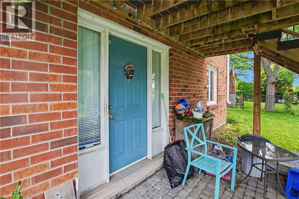 2100 Kevin Crescent, Burlington, Ontario  L7M 4E3 - Photo 9 - 40840051
