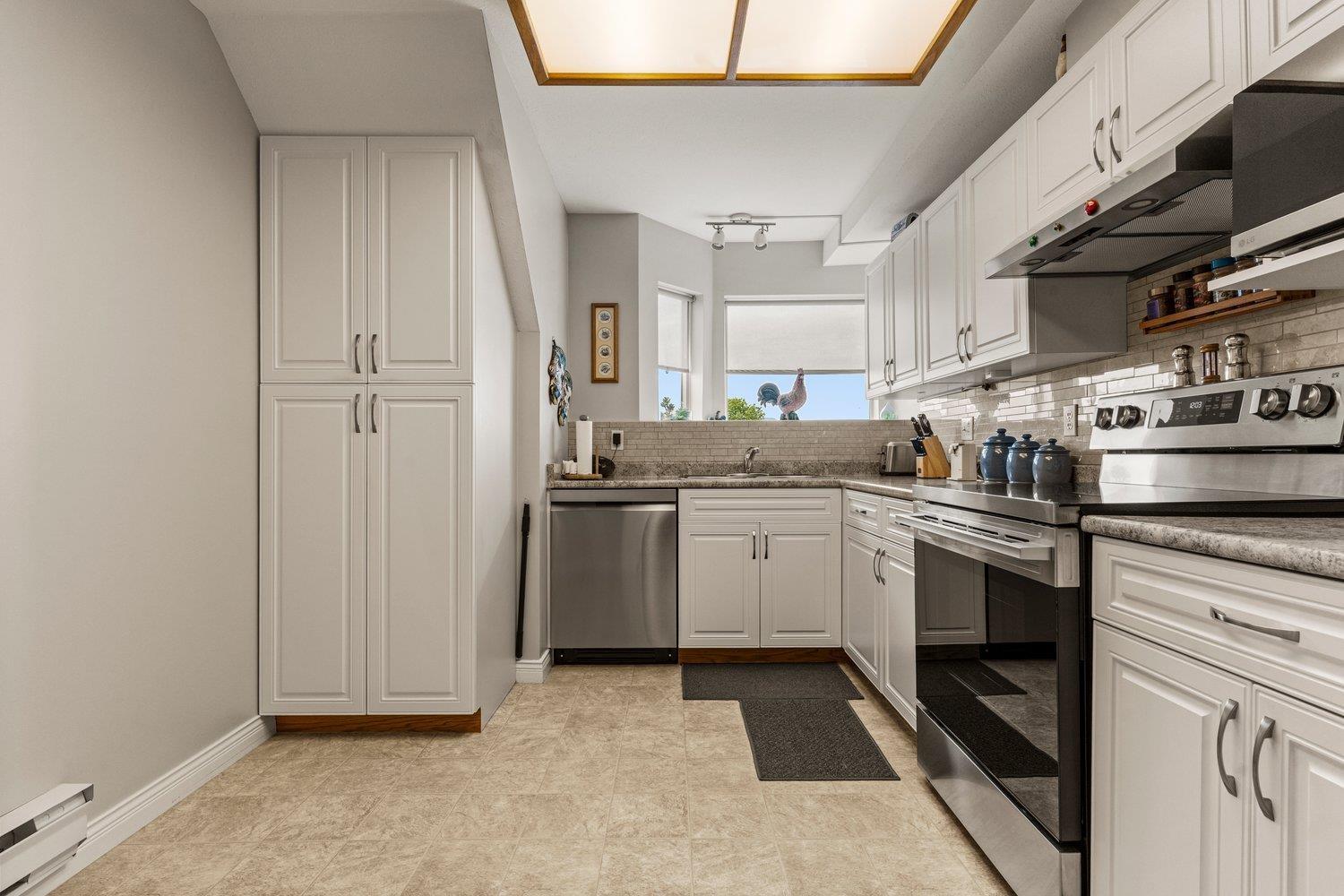 209 7651 Amber Drive, Sardis West Vedder, Chilliwack, British Columbia  V2R 3J6 - Photo 4 - R3137058