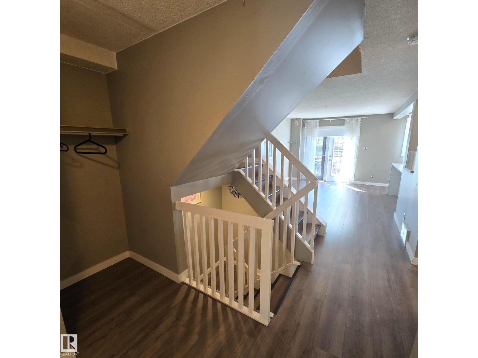 13417 40 St Nw, Edmonton, Alberta  T5A 3L9 - Photo 3 - E4488148