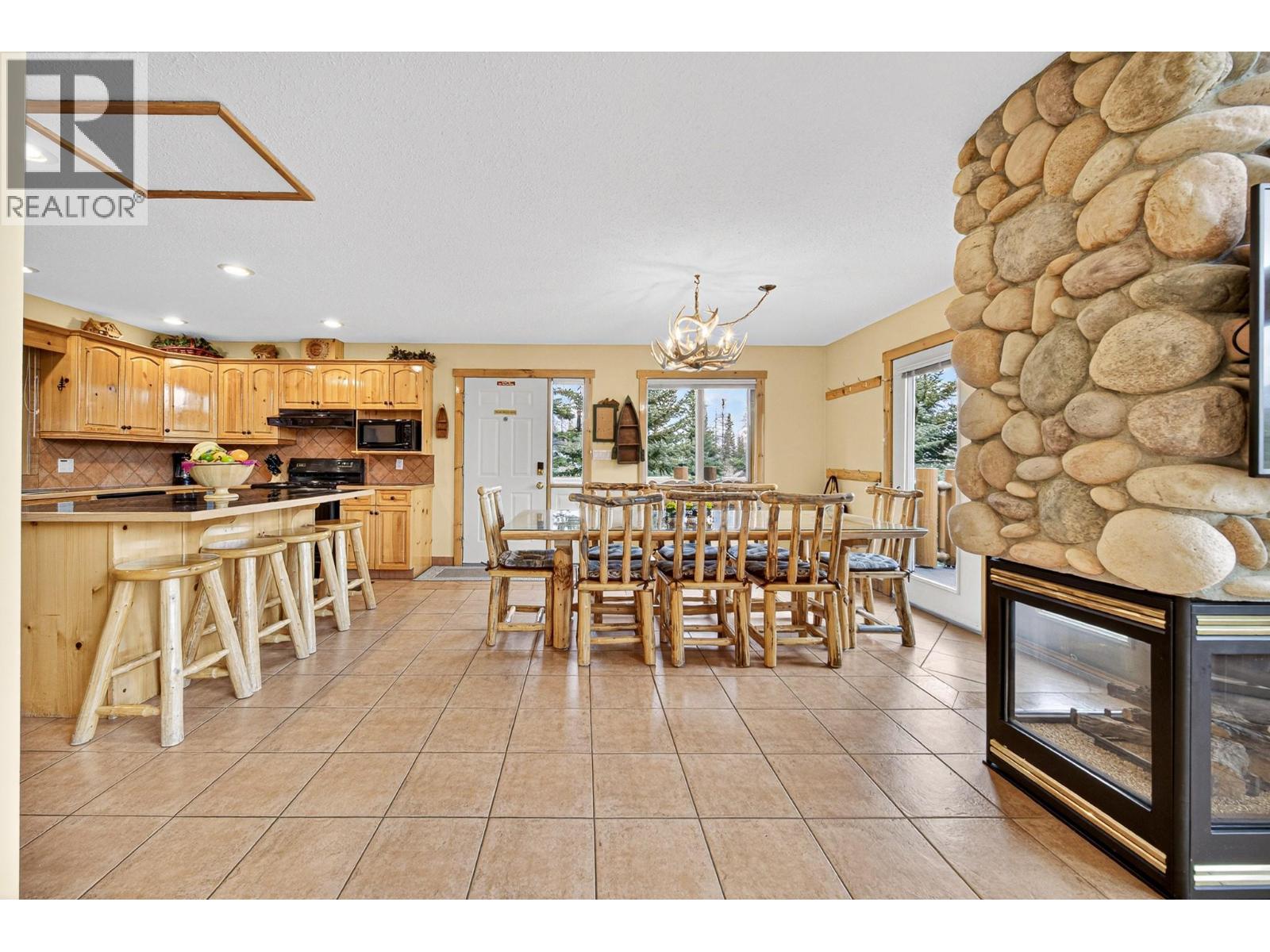 5267 Highline Drive, Fernie, British Columbia  V0B 1M6 - Photo 17 - 10382676