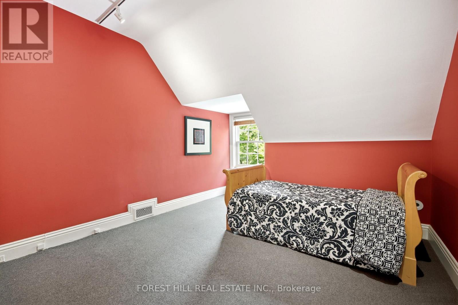 4 RIDGEWOOD ROAD Toronto (Forest Hill South), ON M5P 1T5