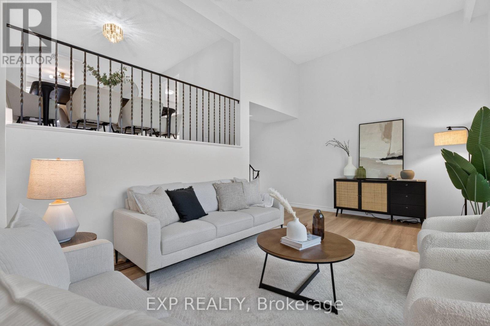 38 Rusty Crestway, Toronto, Ontario  M2J 2Y4 - Photo 10 - C13457458