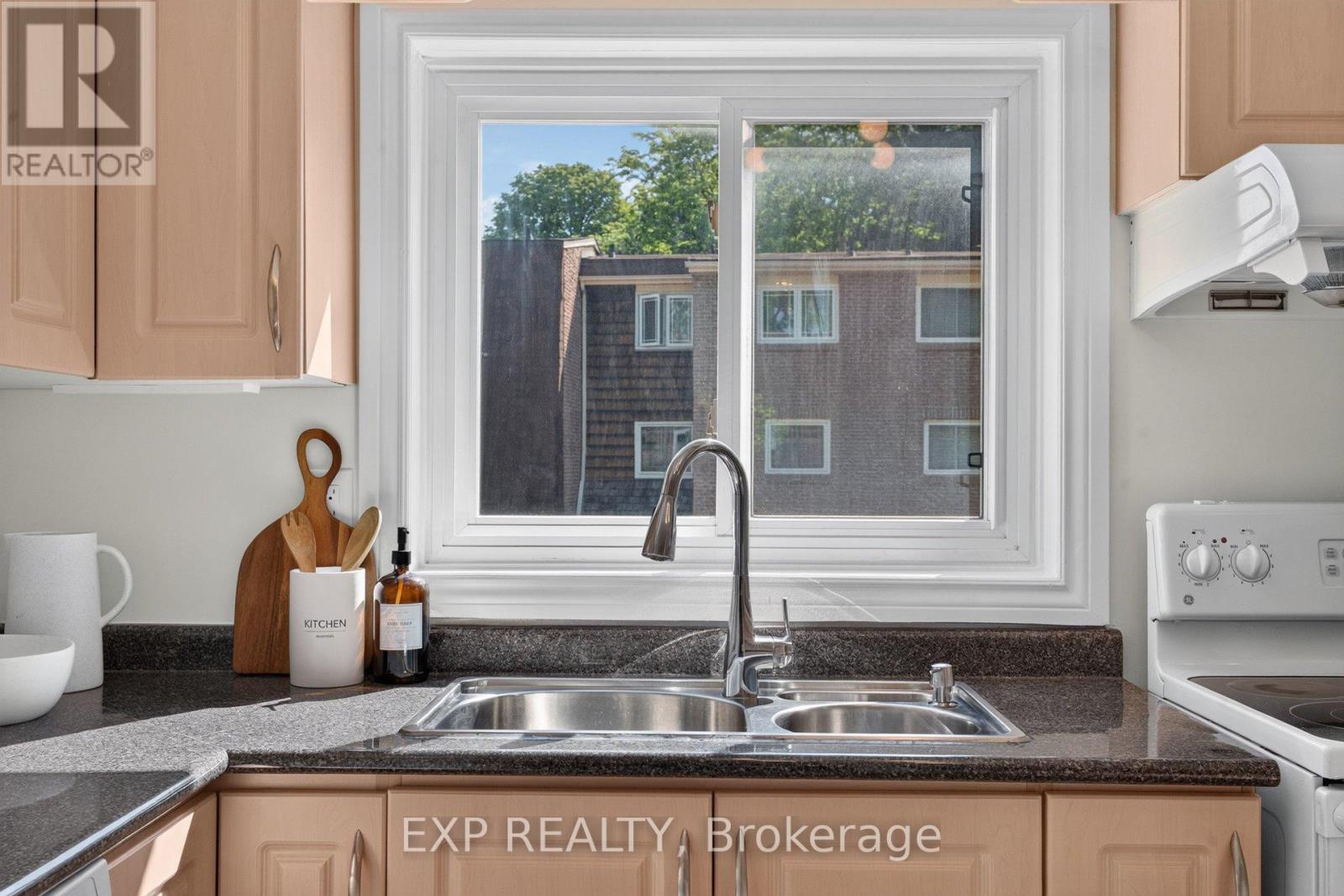 38 Rusty Crestway, Toronto, Ontario  M2J 2Y4 - Photo 26 - C13457458
