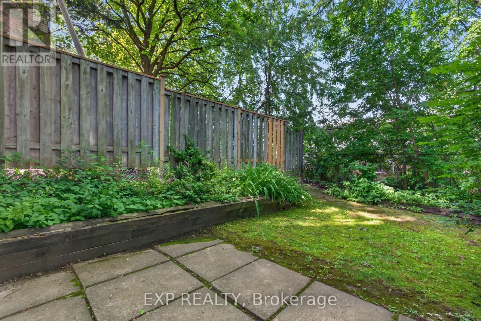 38 Rusty Crestway, Toronto, Ontario  M2J 2Y4 - Photo 42 - C13457458