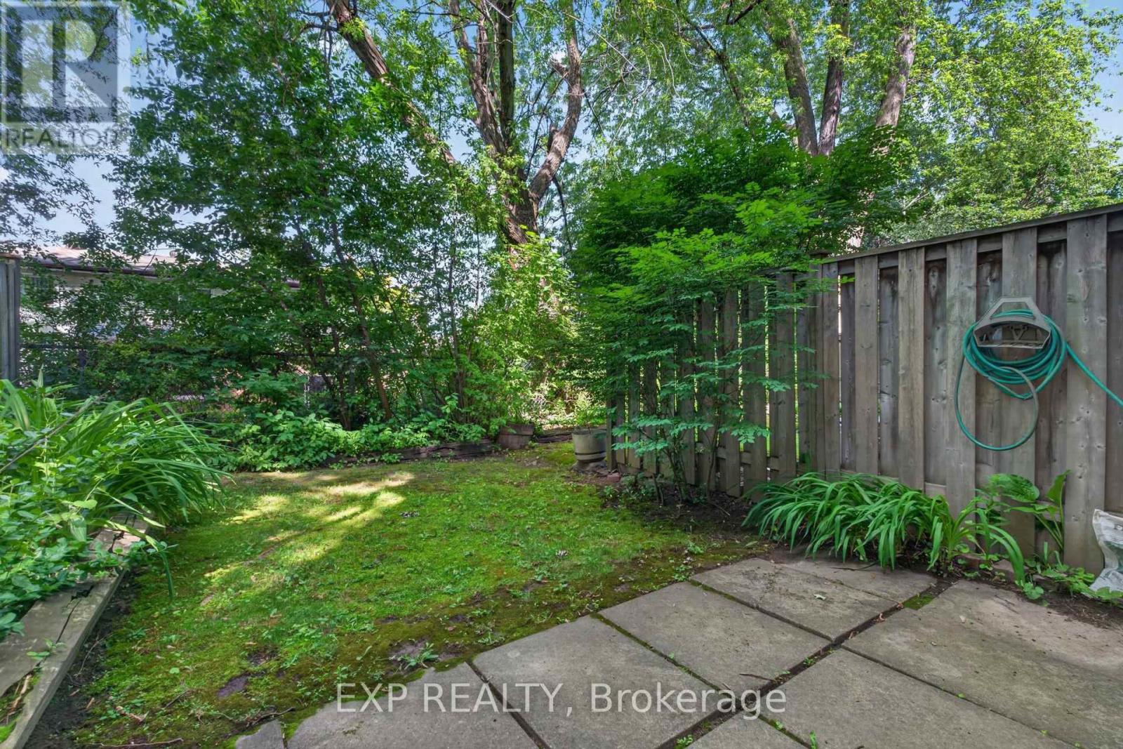 38 Rusty Crestway, Toronto, Ontario  M2J 2Y4 - Photo 43 - C13457458