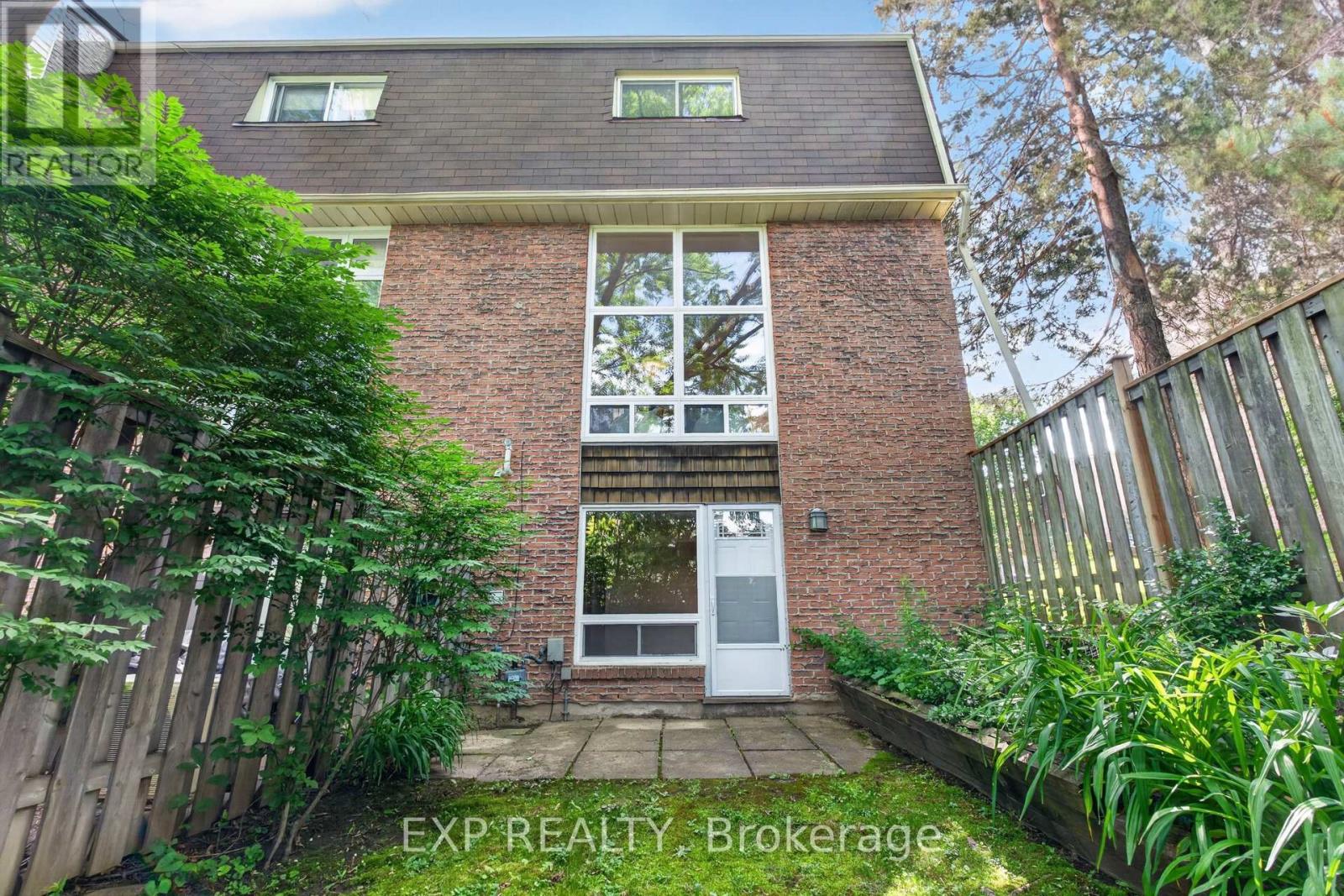 38 Rusty Crestway, Toronto, Ontario  M2J 2Y4 - Photo 44 - C13457458