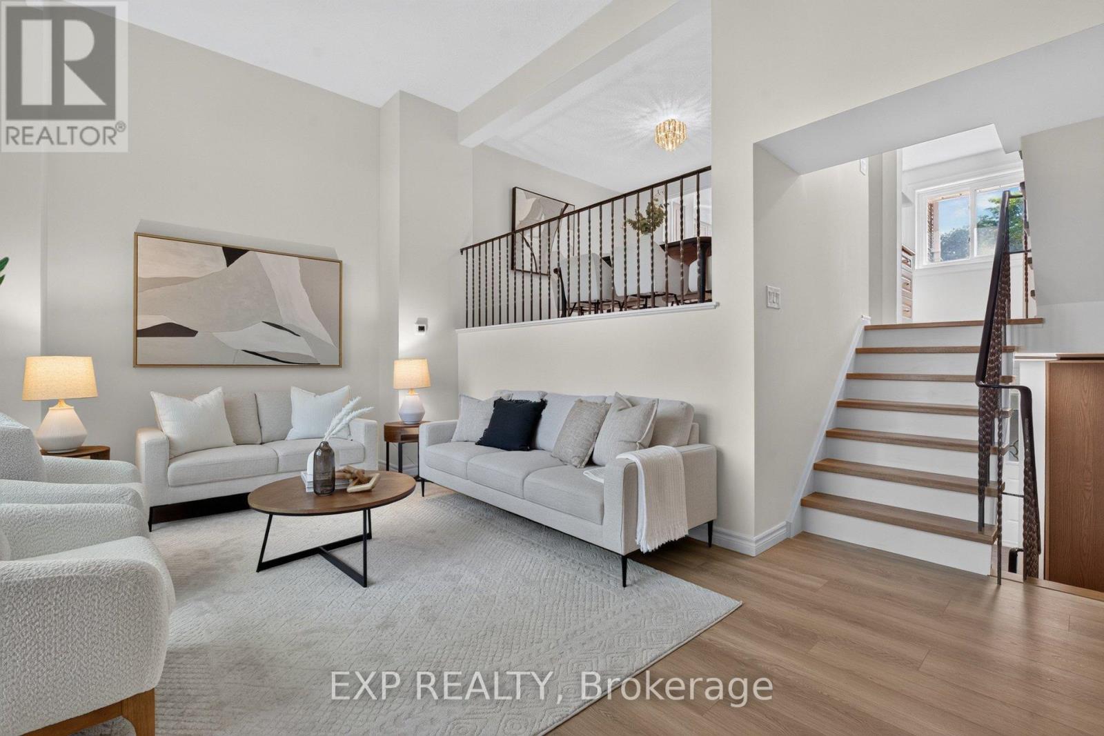 38 Rusty Crestway, Toronto, Ontario  M2J 2Y4 - Photo 7 - C13457458