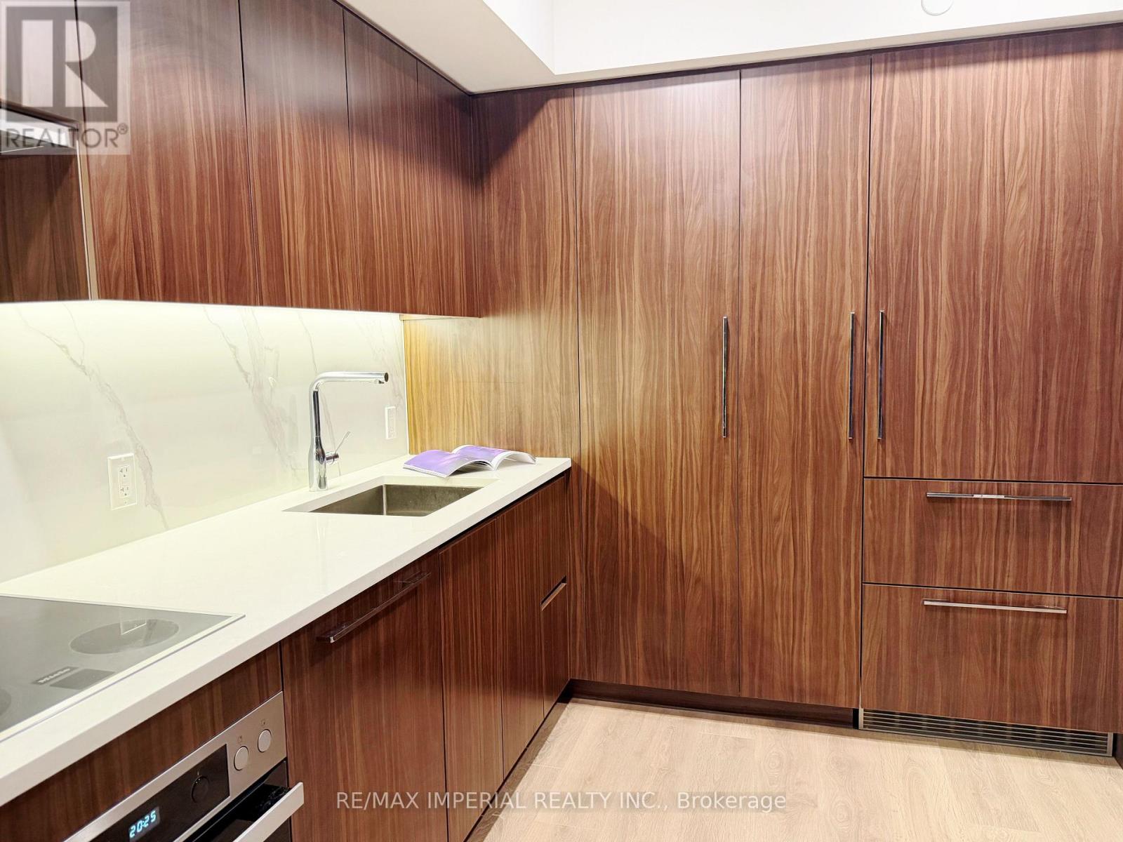 4210 - 1 Concord Cityplace Way, Toronto, Ontario M5V 0X3 - Photo 23 - C13457498