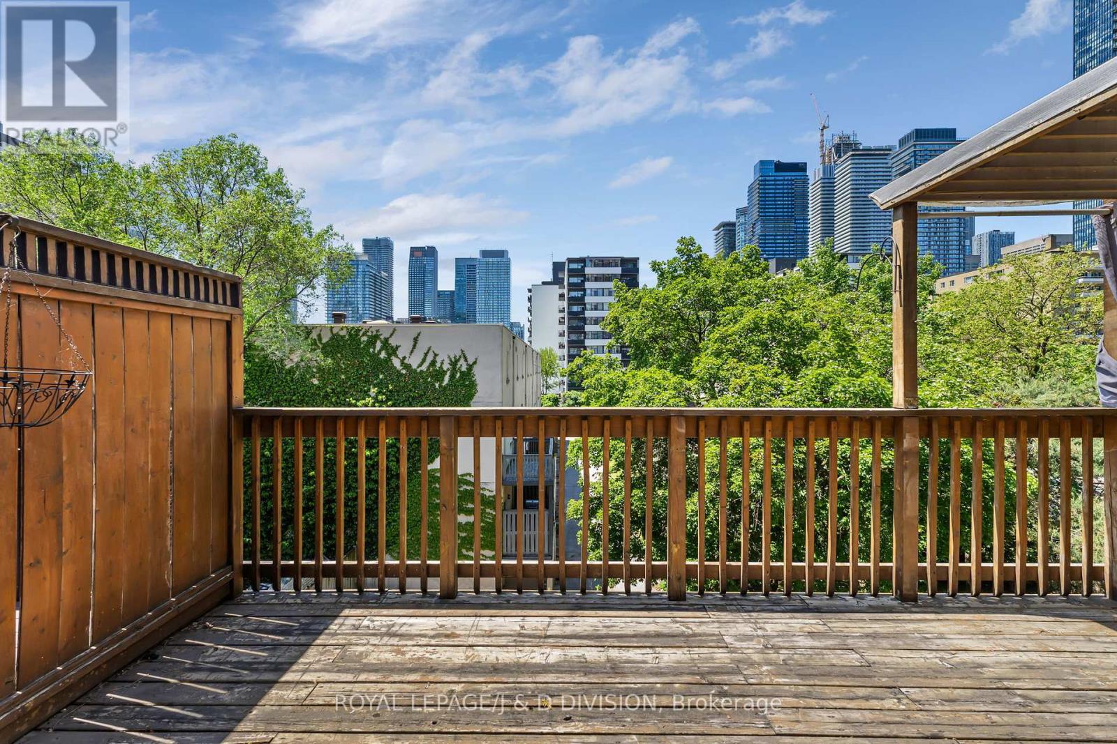 8 Huntley Street, Toronto, Ontario  M4Y 2K6 - Photo 32 - C13457544