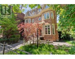 8 HUNTLEY STREET, Toronto, Ontario