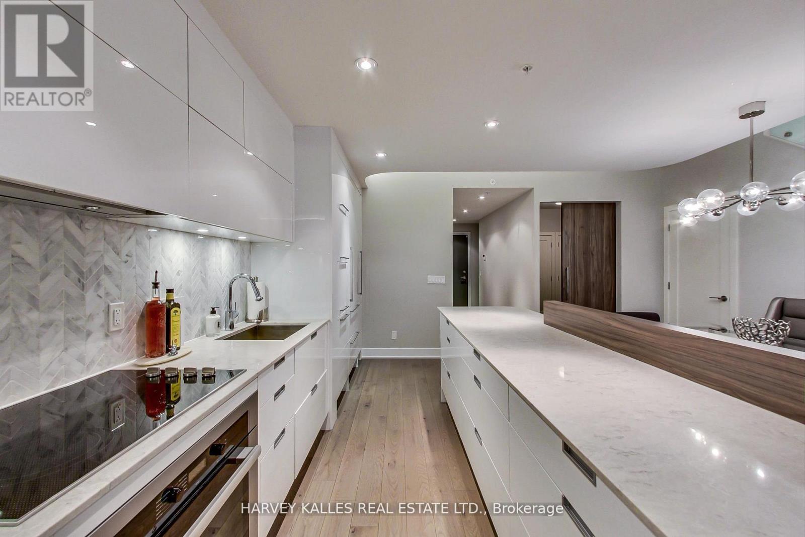 Th24 - 30 Nelson Street, Toronto, Ontario M5V 0H5 - Photo 11 - C13457546