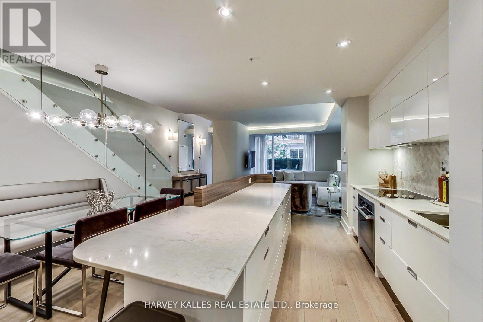 Th24 - 30 Nelson Street, Toronto, Ontario M5V 0H5 - Photo 13 - C13457546