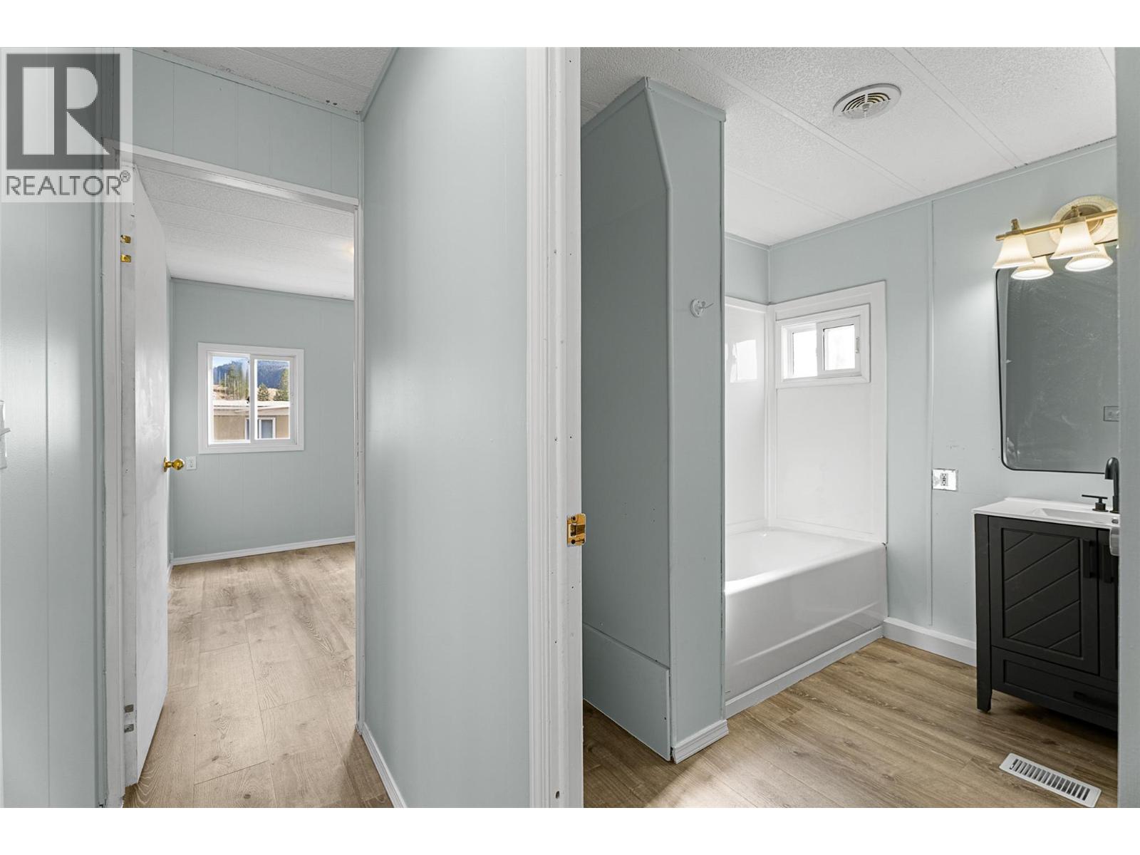 254 Highway 8 Highway Unit# 33, Merritt, British Columbia  V1K 1M7 - Photo 22 - 10381869