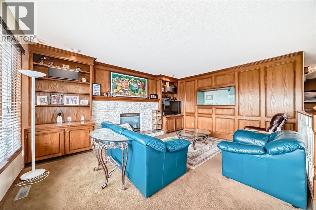 448 Mckenzie Lake Bay Se, Calgary, Alberta  T2Z 2H4 - Photo 14 - A2321047