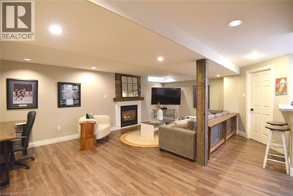 2039 Hunters Wood Drive, Burlington, Ontario  L7M 2V5 - Photo 45 - 40840670
