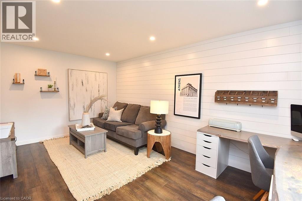 2039 Hunters Wood Drive, Burlington, Ontario  L7M 2V5 - Photo 22 - 40840670
