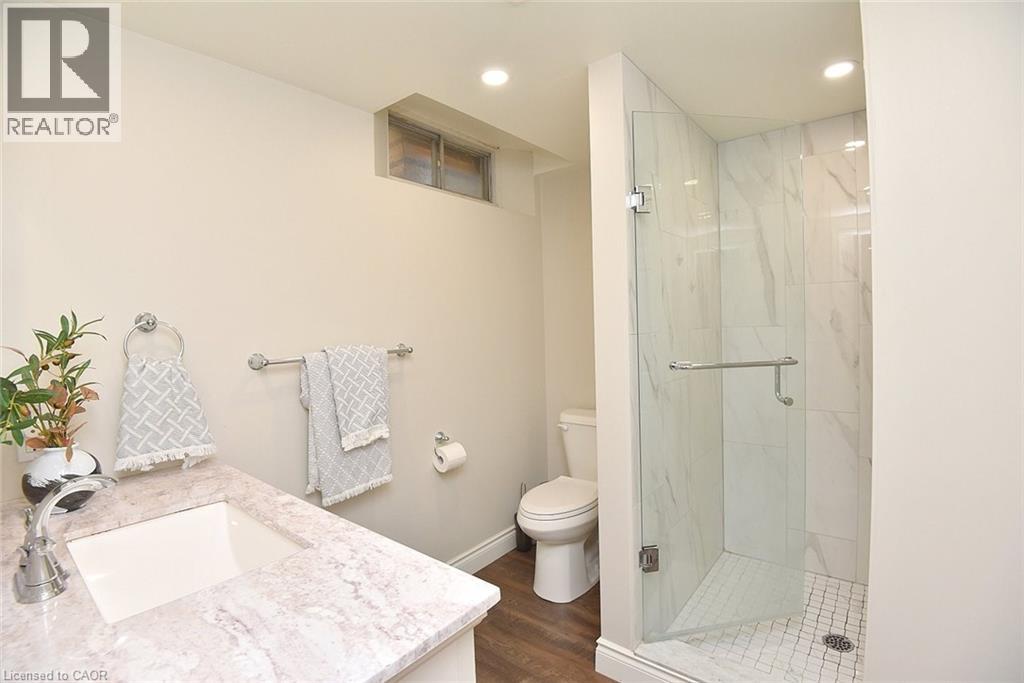 2039 Hunters Wood Drive, Burlington, Ontario  L7M 2V5 - Photo 39 - 40840670