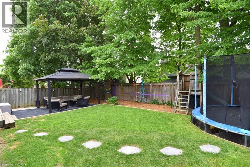 2039 Hunters Wood Drive, Burlington, Ontario  L7M 2V5 - Photo 49 - 40840670