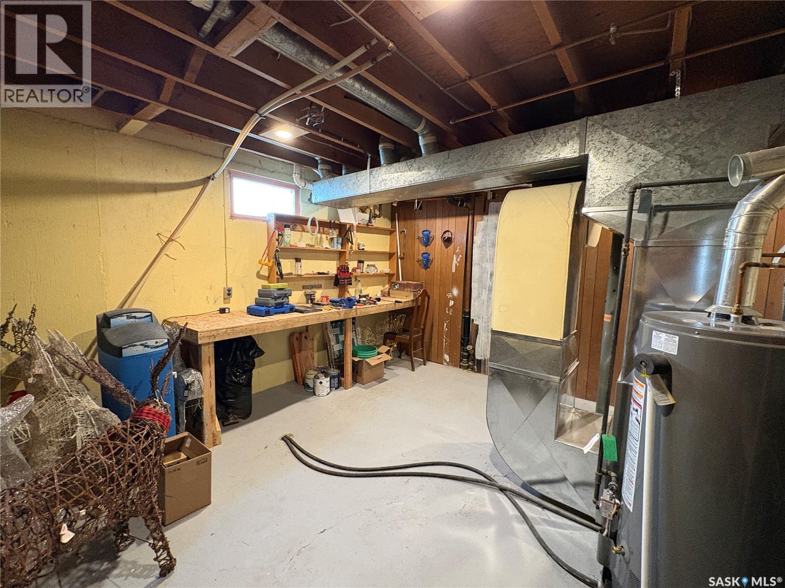 335 Central Avenue S, Swift Current, Saskatchewan  S9H 3G4 - Photo 25 - SK039624