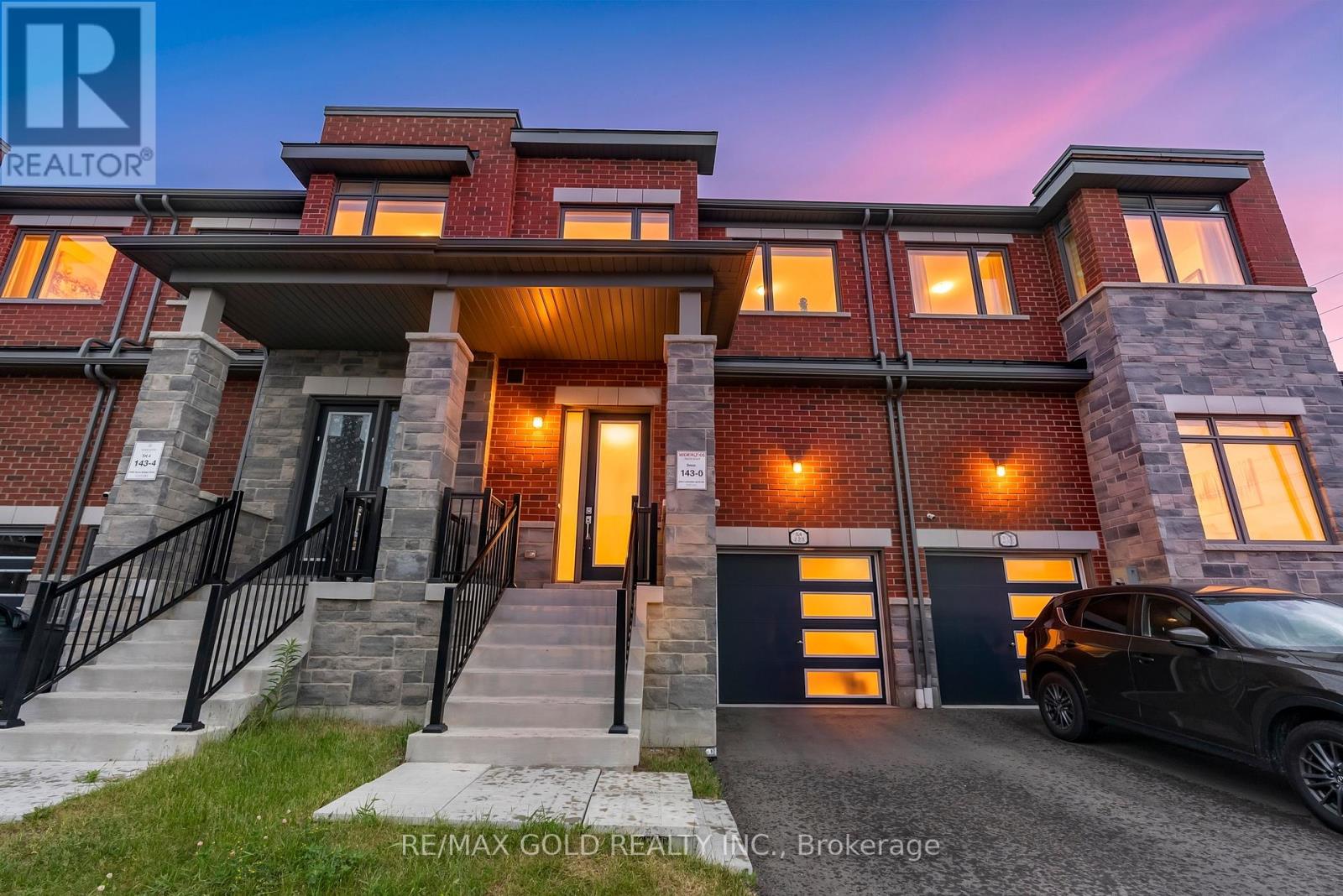 2007 VERNE BOWEN STREET, Oshawa, Ontario