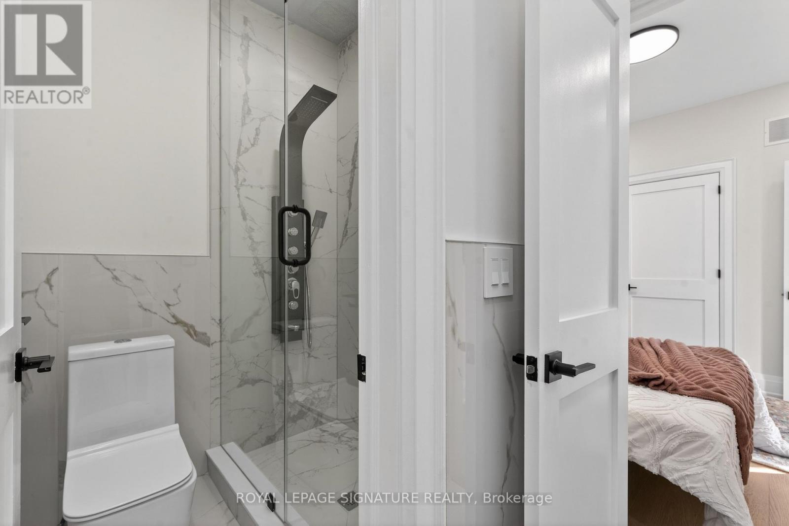 245 Ferris Road, Toronto, Ontario  M4B 1H2 - Photo 33 - E13457416