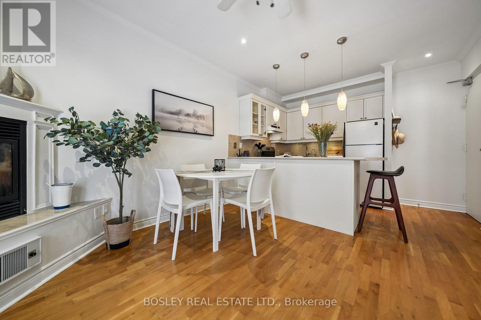204 - 15 Glen Manor Drive, Toronto, Ontario  M4E 2X3 - Photo 16 - E13457436