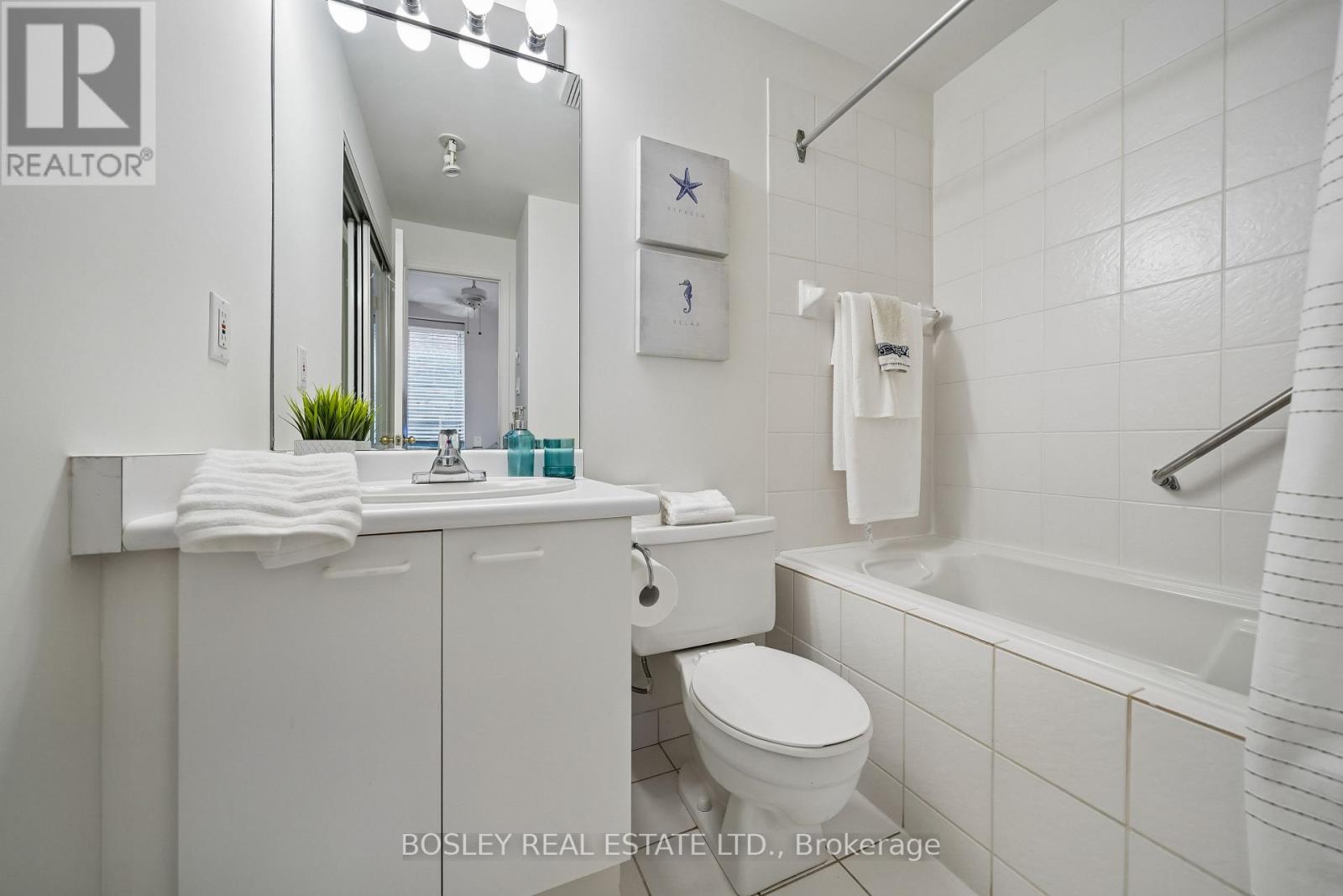 204 - 15 Glen Manor Drive, Toronto, Ontario  M4E 2X3 - Photo 28 - E13457436