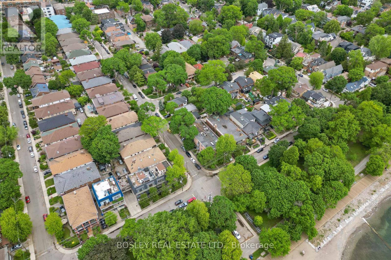 204 - 15 Glen Manor Drive, Toronto, Ontario  M4E 2X3 - Photo 3 - E13457436
