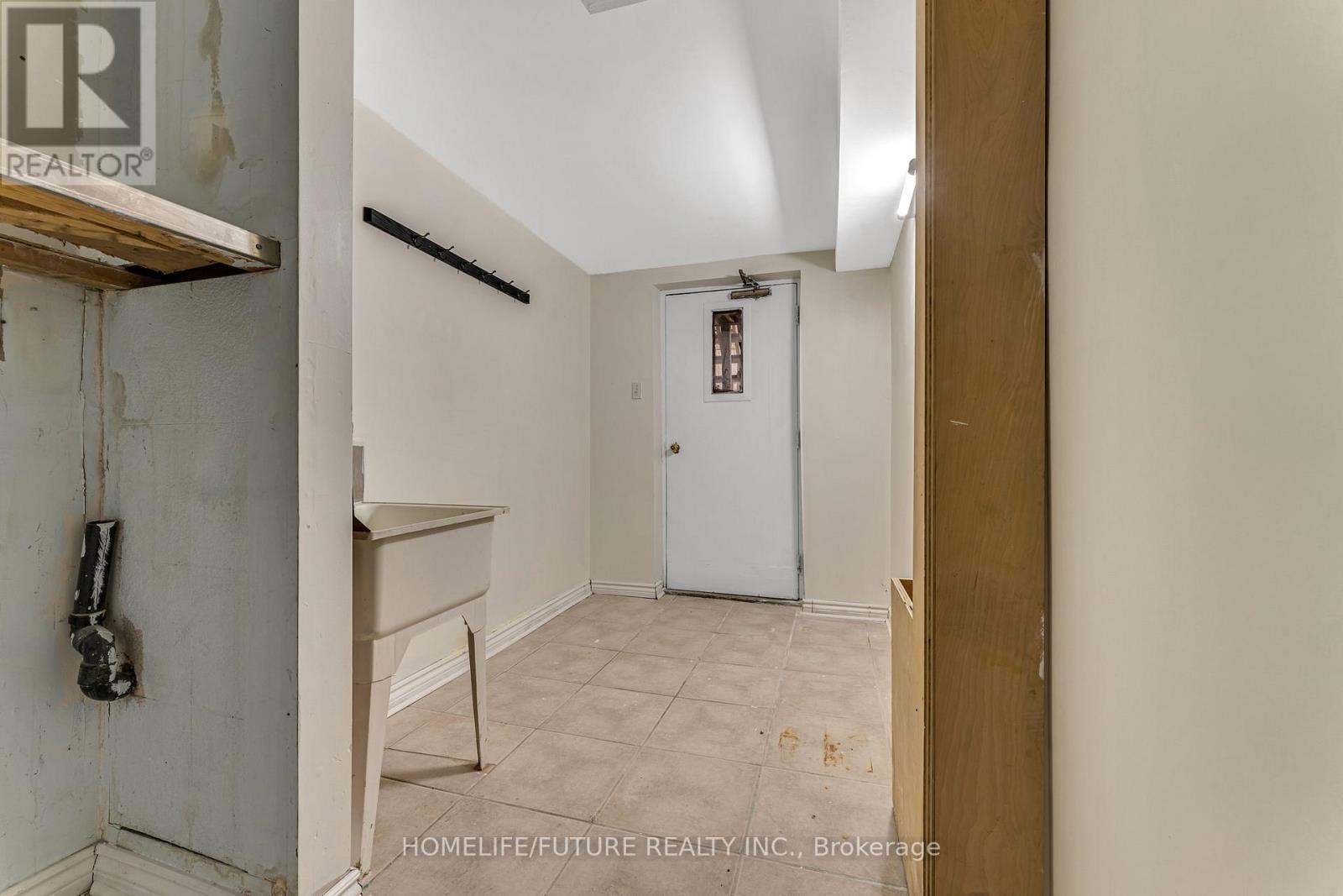 1600 Melman Street, Pickering, Ontario  L1X 2E7 - Photo 32 - E13457464