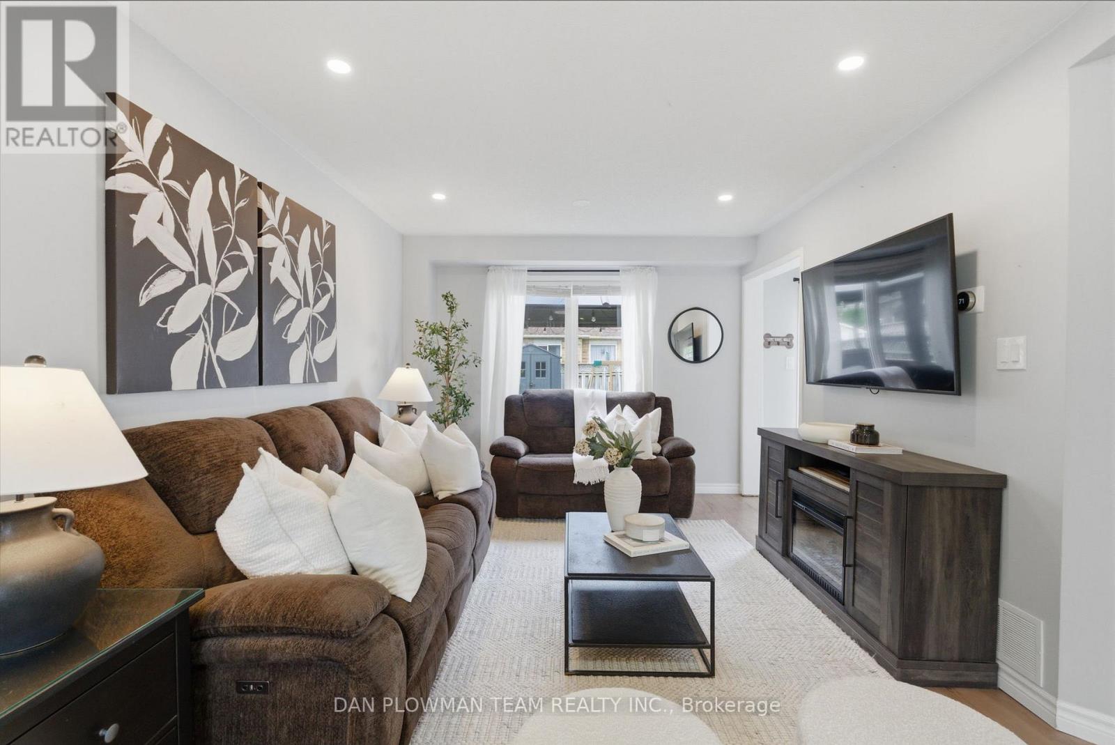 73 Cecil Found Crescent, Clarington, Ontario  L1E 2W1 - Photo 10 - E13457472