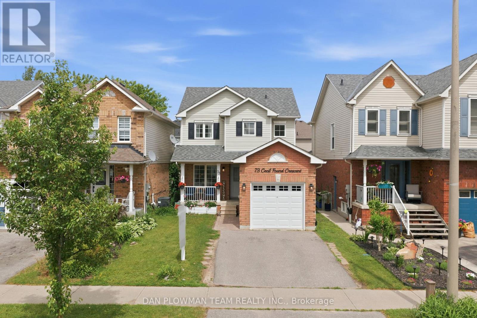 73 Cecil Found Crescent, Clarington, Ontario  L1E 2W1 - Photo 3 - E13457472