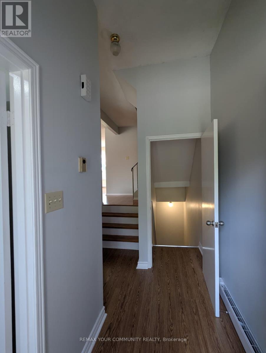 4 - 765 Oklahoma Drive, Pickering, Ontario  L1W 3C9 - Photo 2 - E13457506