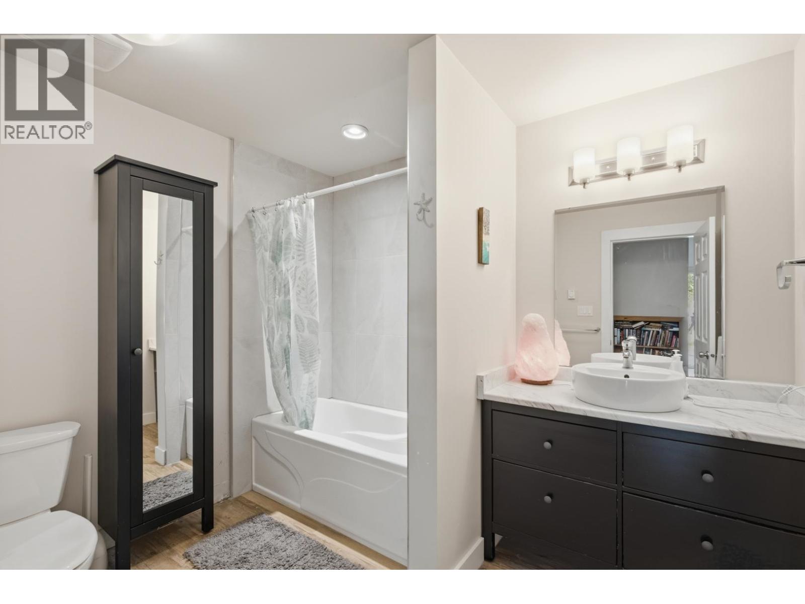 1266 Reed Road, Gibsons, British Columbia  V0N 1V7 - Photo 27 - R3136760