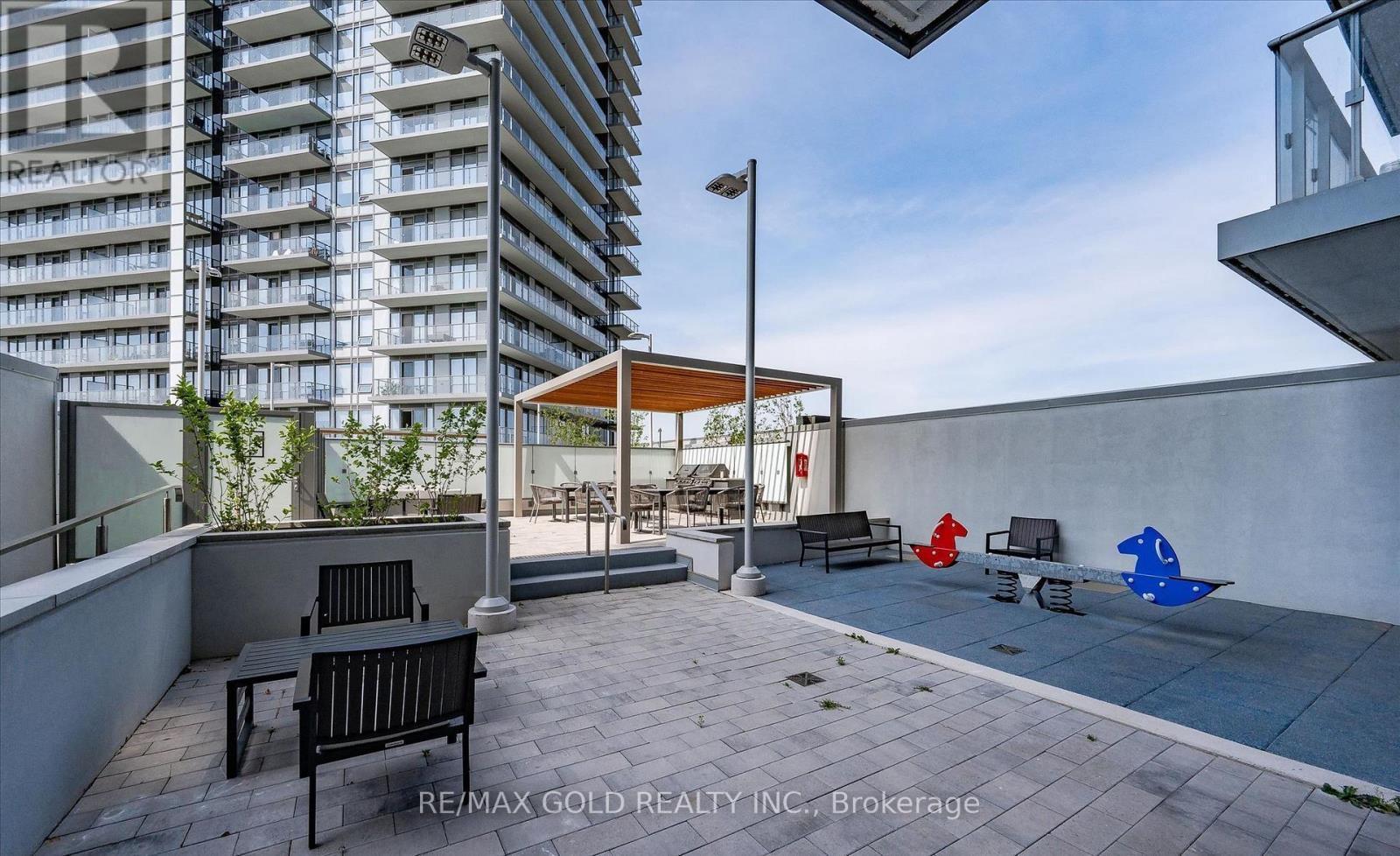 1905 - 4675 Metcalfe Avenue, Mississauga, Ontario  L5M 0Z7 - Photo 12 - W13457396