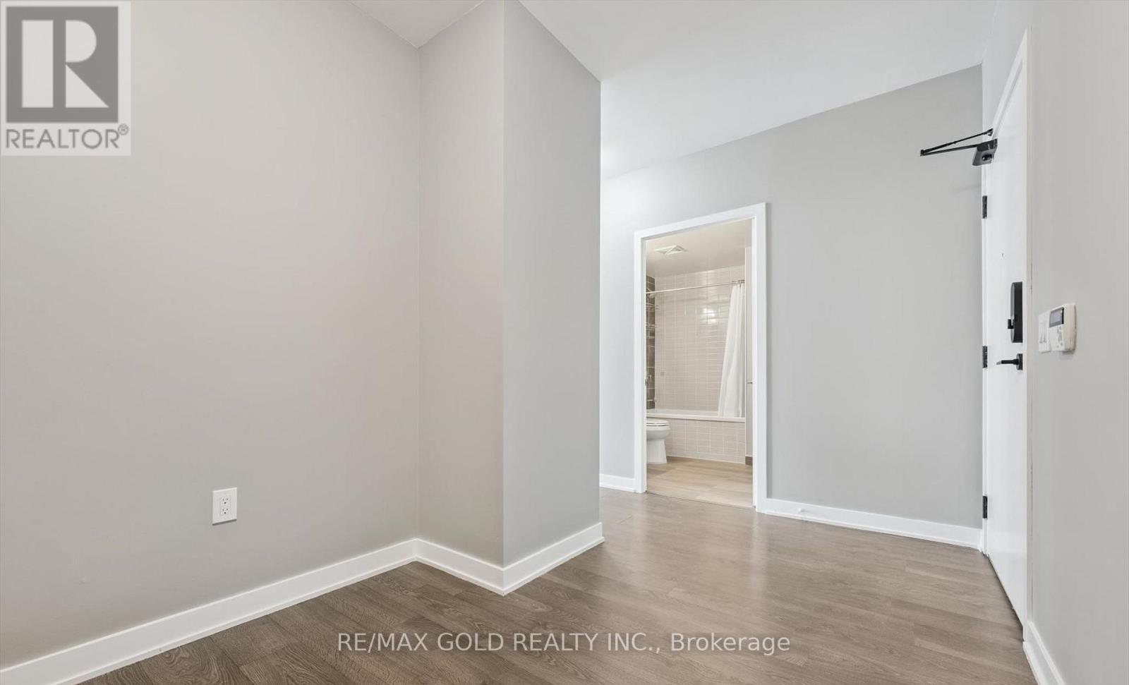 1905 - 4675 Metcalfe Avenue, Mississauga, Ontario  L5M 0Z7 - Photo 26 - W13457396