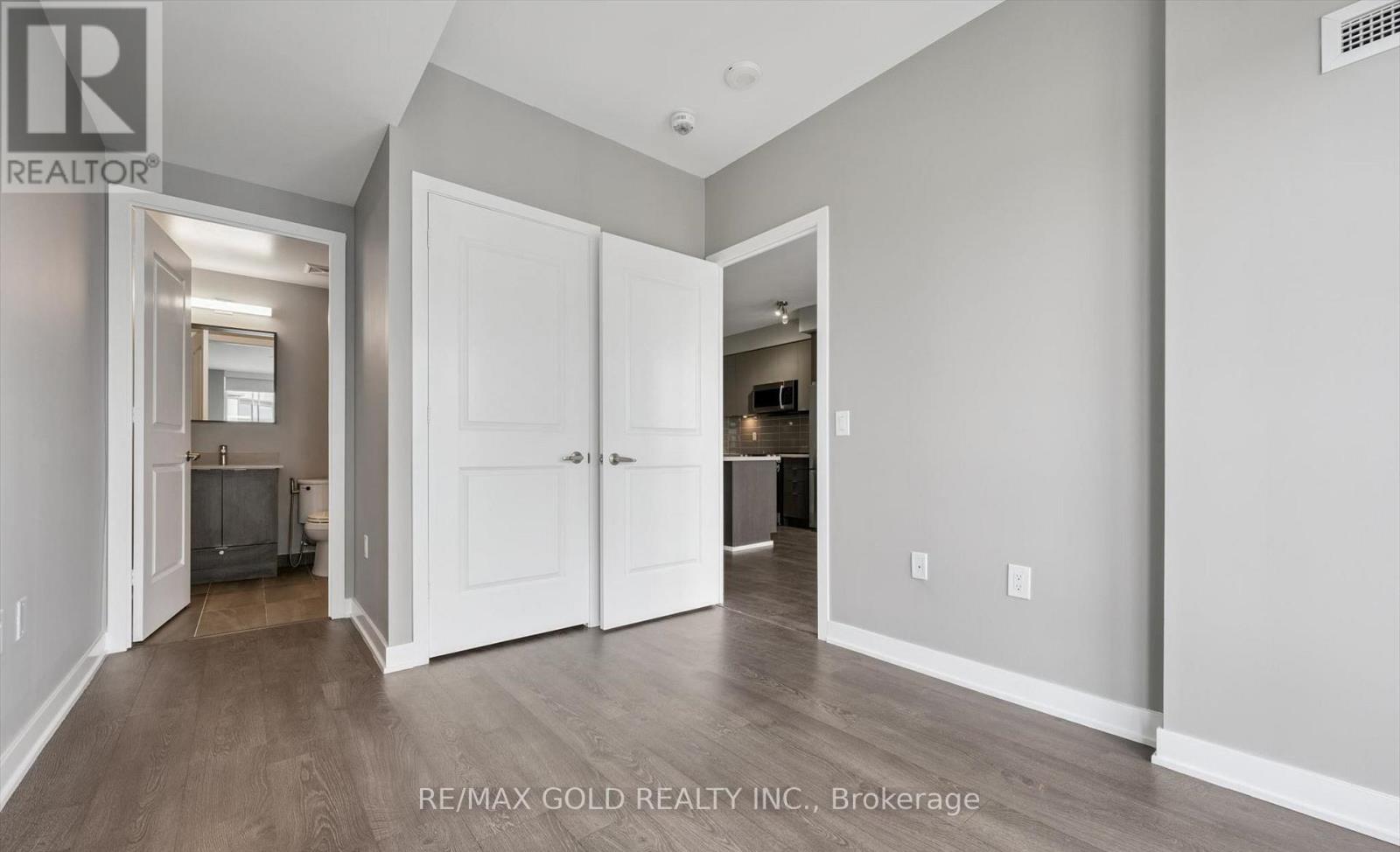 1905 - 4675 Metcalfe Avenue, Mississauga, Ontario  L5M 0Z7 - Photo 28 - W13457396