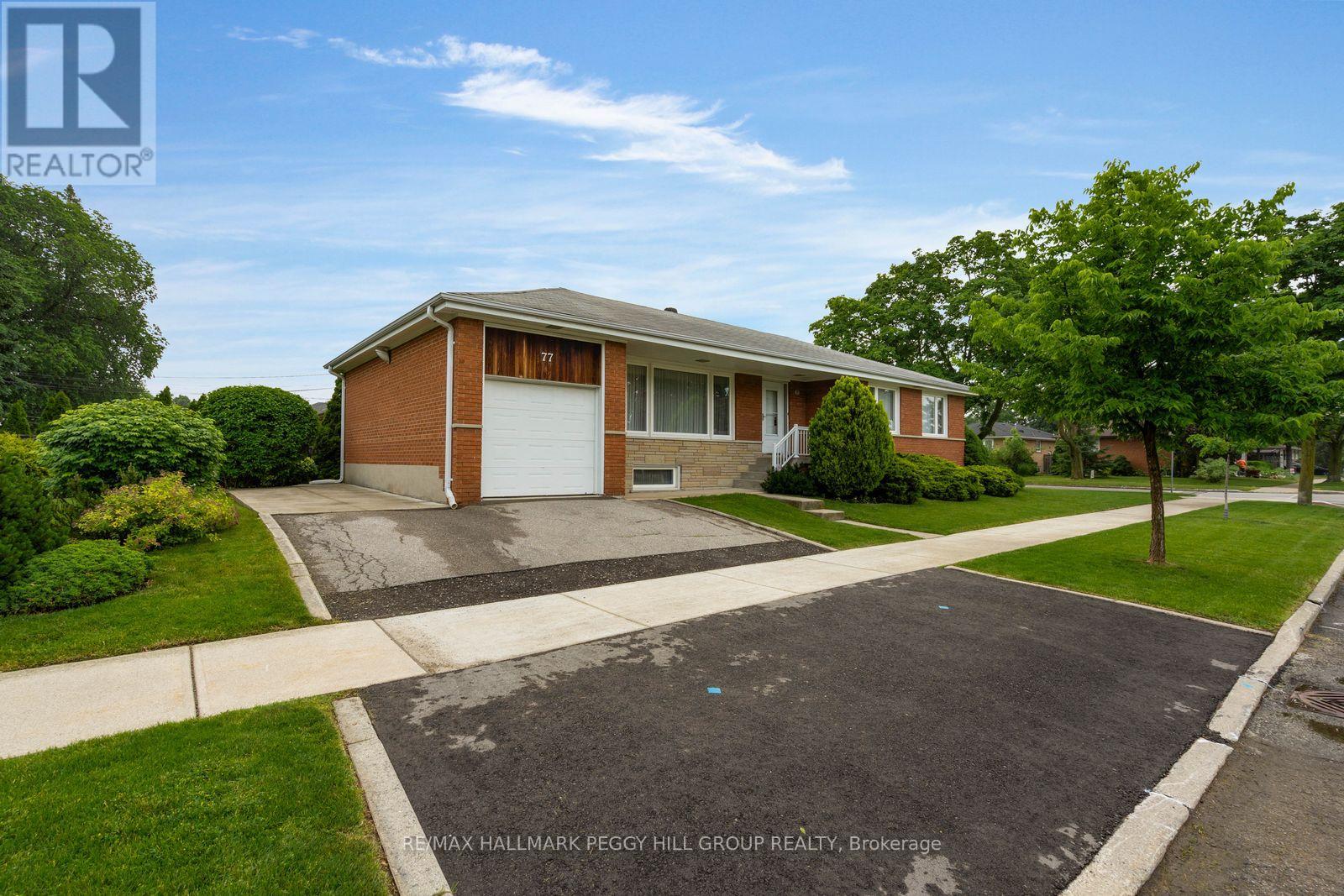 77 STAPLETON DRIVE, Toronto, Ontario