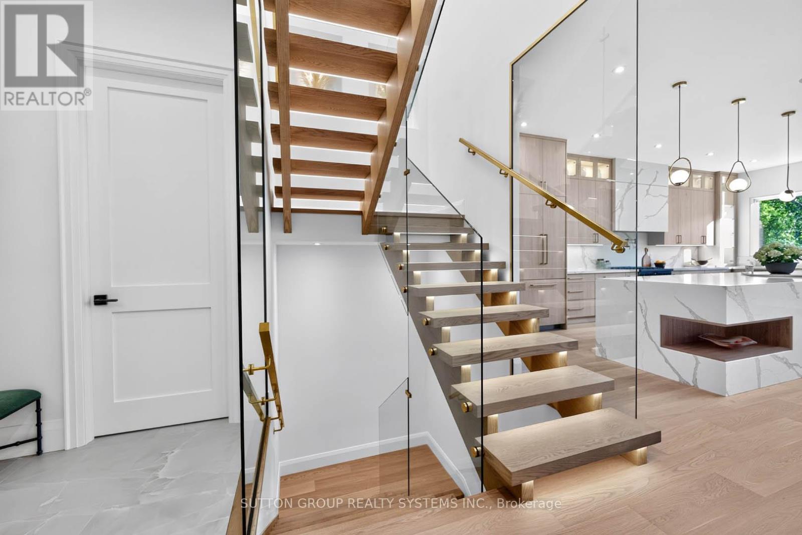 272 Renforth Drive, Toronto, Ontario  M9C 2K9 - Photo 17 - W13457538