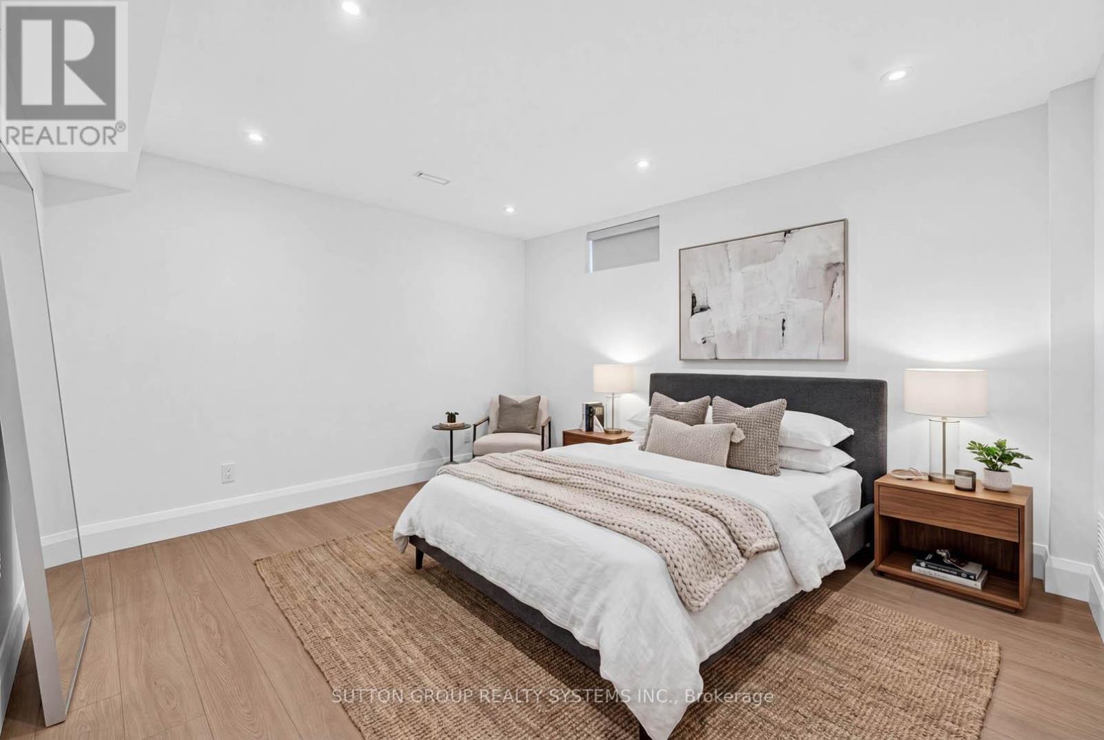 272 Renforth Drive, Toronto, Ontario  M9C 2K9 - Photo 43 - W13457538