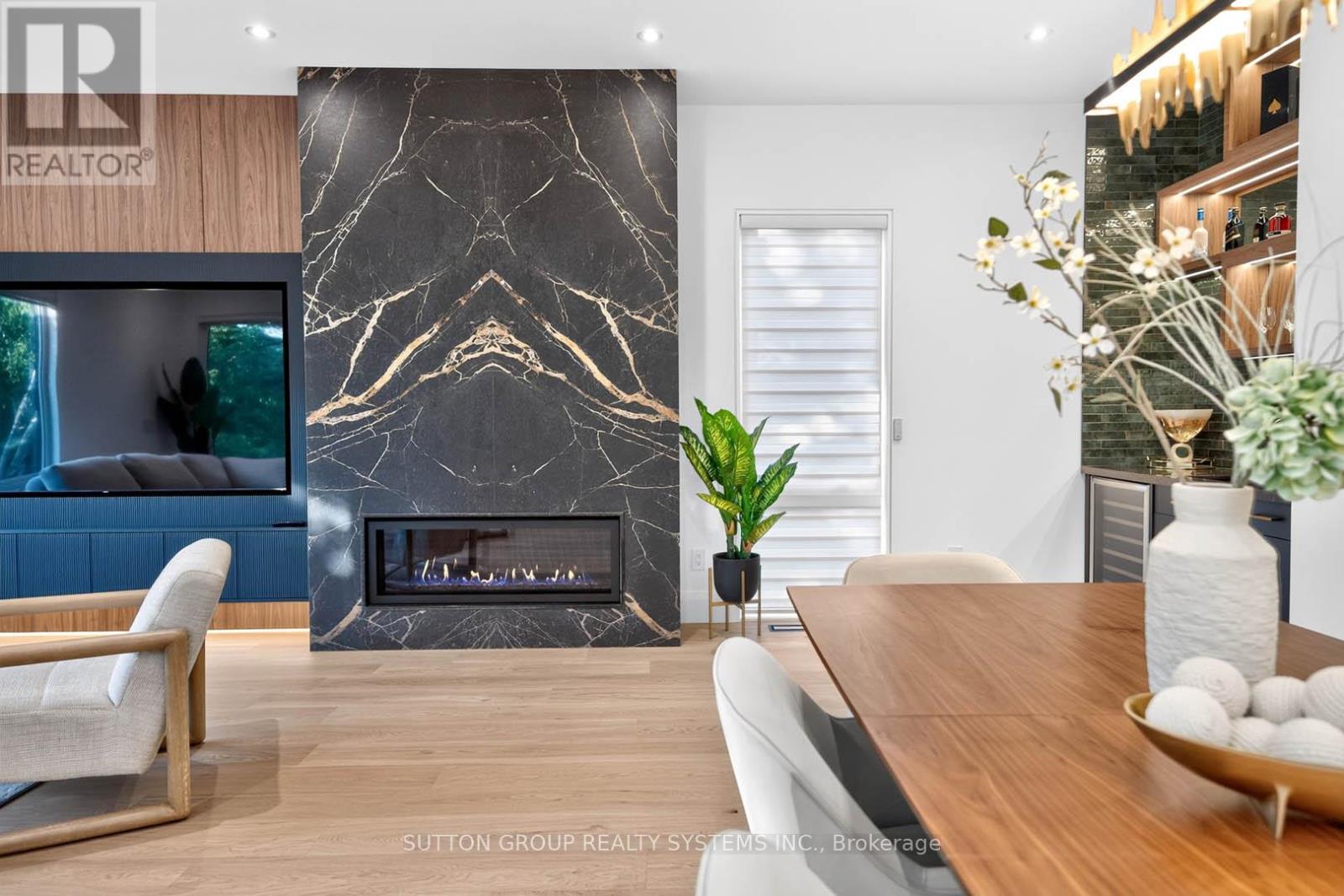 272 Renforth Drive, Toronto, Ontario  M9C 2K9 - Photo 7 - W13457538