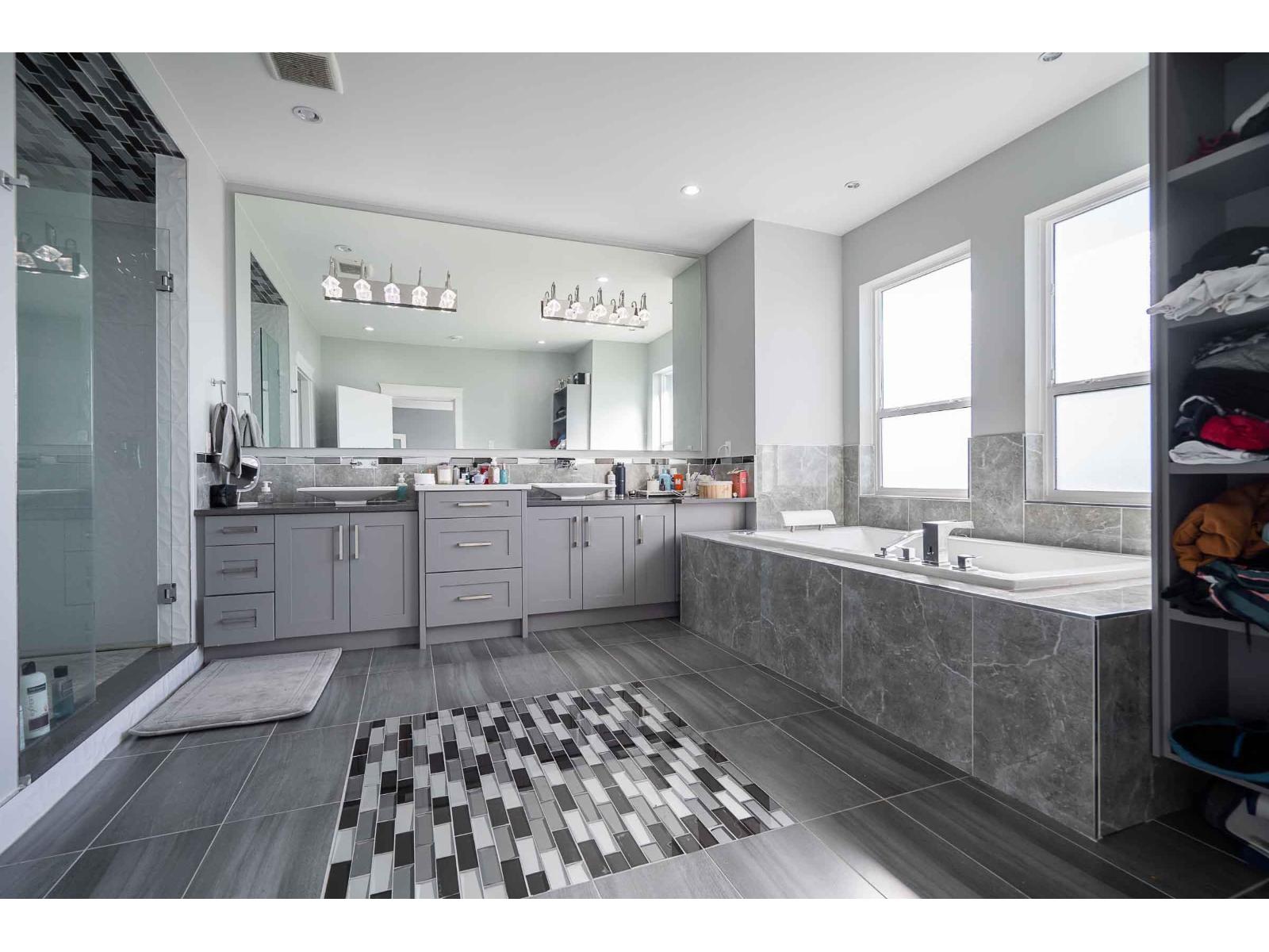 4371 184 Street, Surrey, British Columbia  V3Z 1B7 - Photo 22 - R3136759