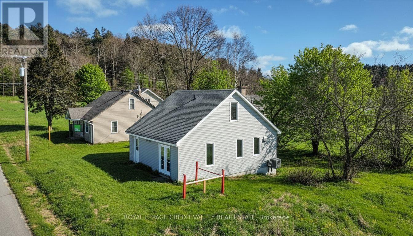 18 SNOW ROAD S, Bancroft, Ontario
