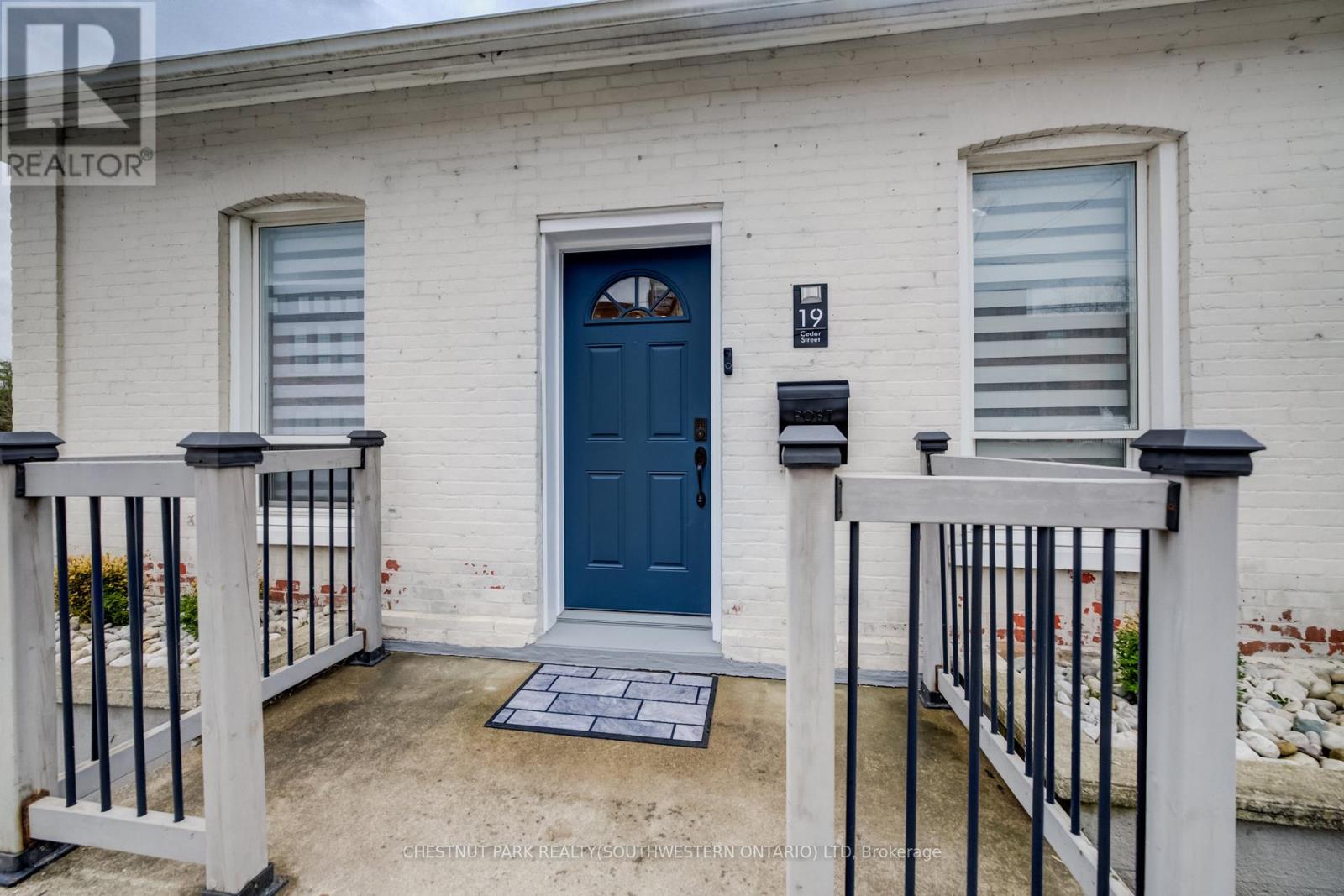 19 Cedar Street, Cambridge, Ontario N1S 1T8 - Photo 4 - X13457362