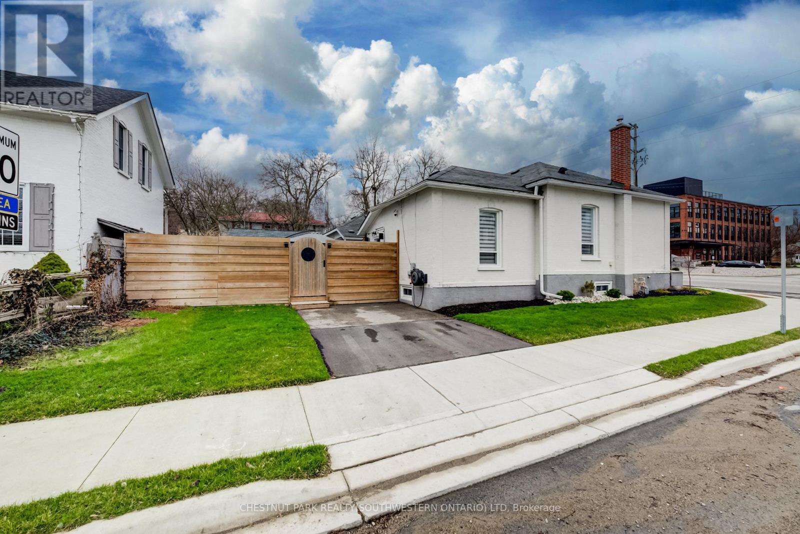 19 Cedar Street, Cambridge, Ontario N1S 1T8 - Photo 45 - X13457362