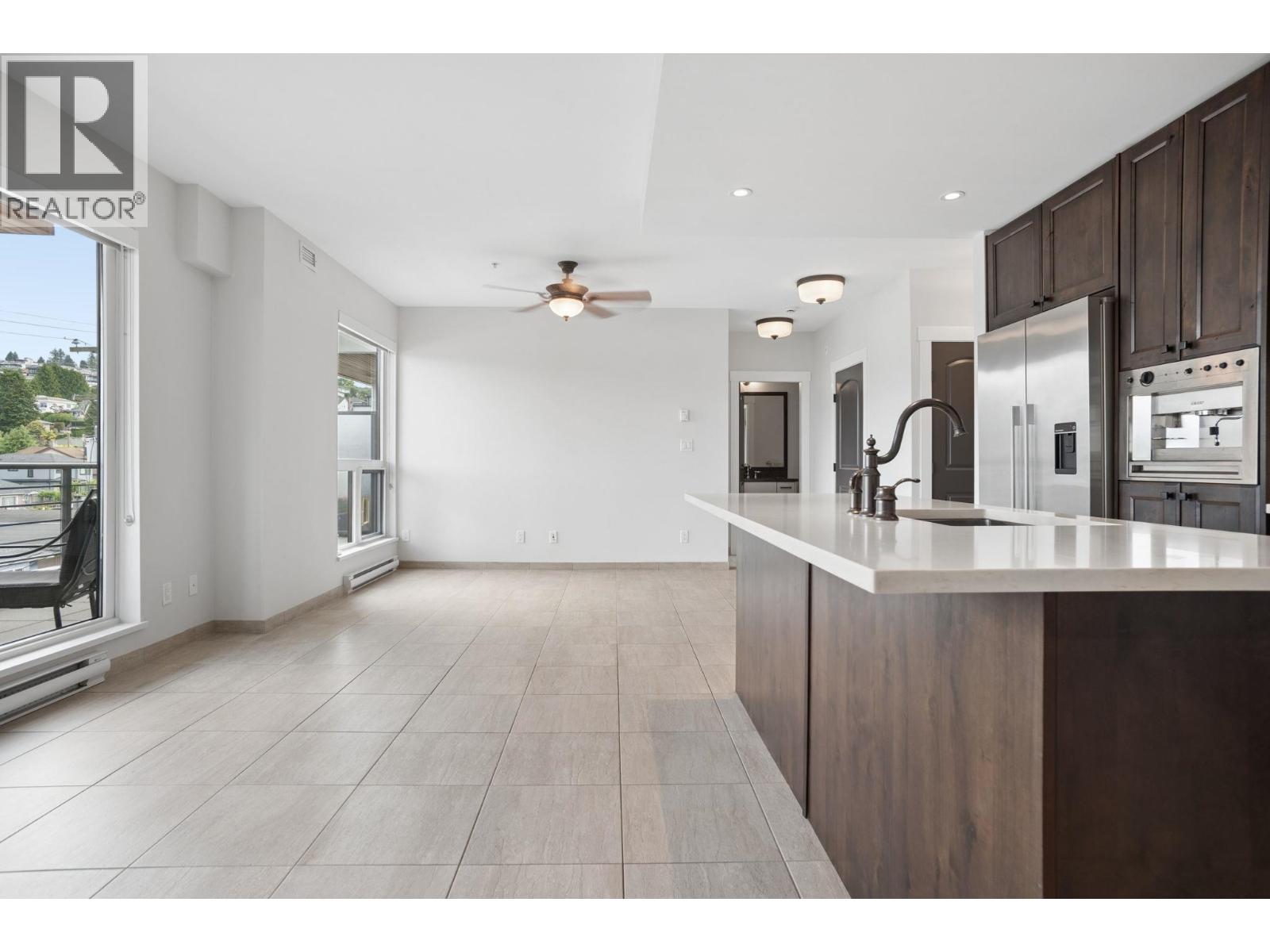 301 4721 Hastings Street, Burnaby, British Columbia V5C 2K8 - Photo 8 - R3137041