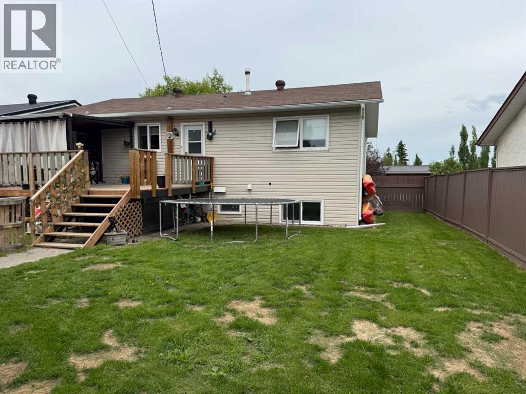 201 9 Avenue NE, Sundre, Alberta  t0m 1x0 - Photo 30 - A2321490