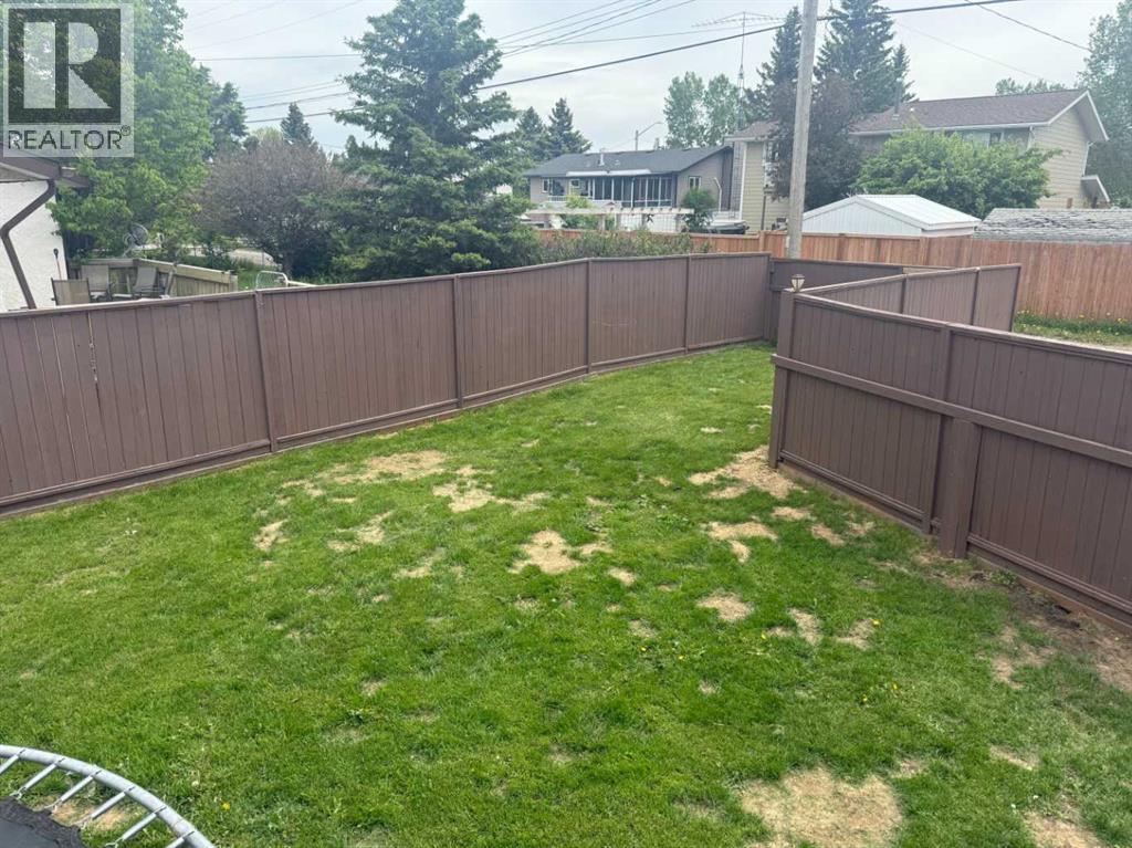 201 9 Avenue NE, Sundre, Alberta  t0m 1x0 - Photo 43 - A2321490