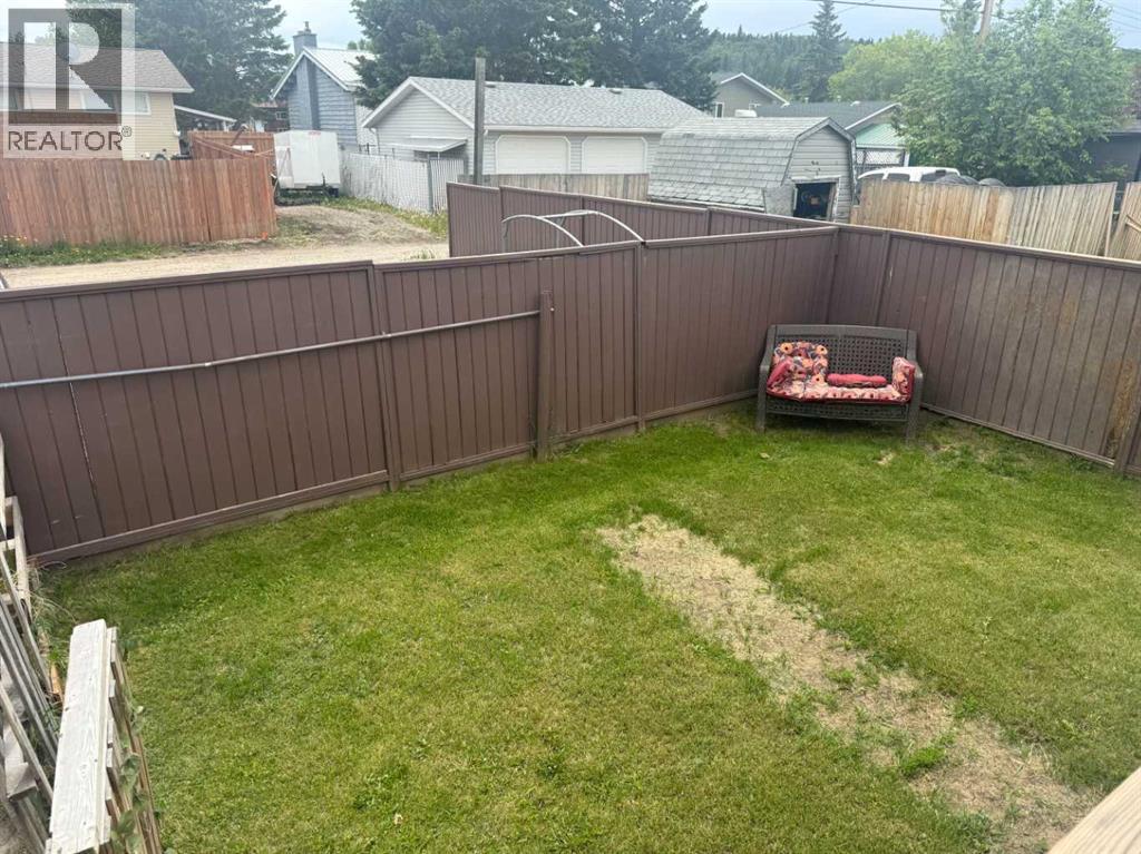 201 9 Avenue NE, Sundre, Alberta  t0m 1x0 - Photo 27 - A2321490