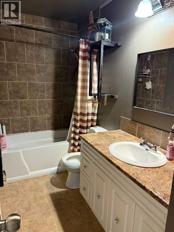 201 9 Avenue NE, Sundre, Alberta  t0m 1x0 - Photo 18 - A2321490